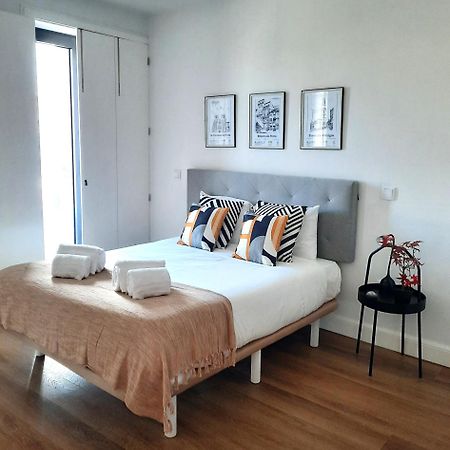 Smiling Places - Apartment In Порту Экстерьер фото
